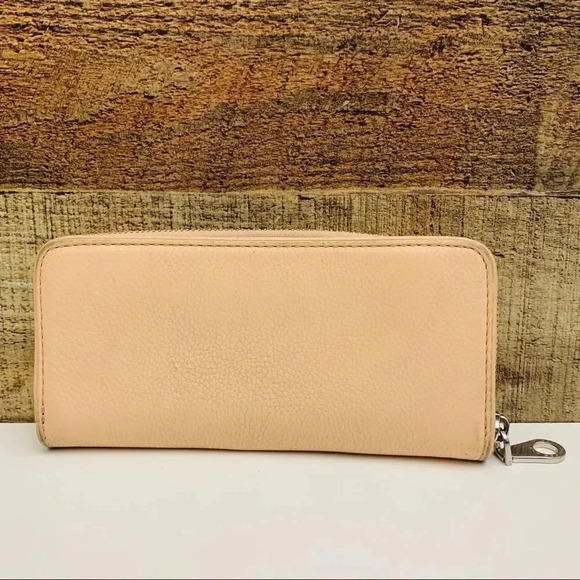 Marc By Marc Jacobs Large Leather Wallet - Picture 2 of 6